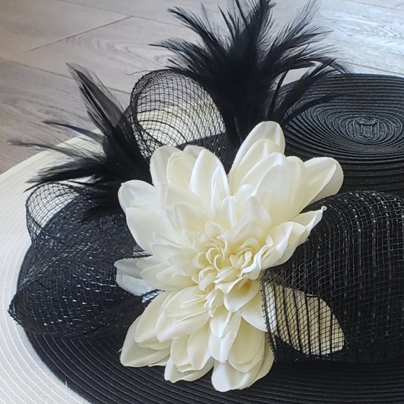 Womens Kentucky Derby Style Hat